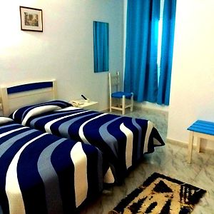 Habitación Económica con 2 Camas Individuales